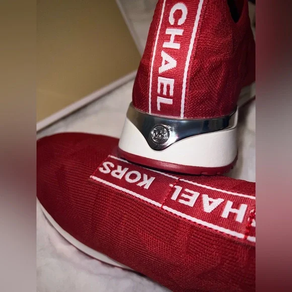 Michael Kors Bodie Slip On 9 - Picture 7 of 9